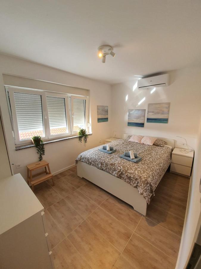 מאלי לוסיניי Apartment Gordon מראה חיצוני תמונה