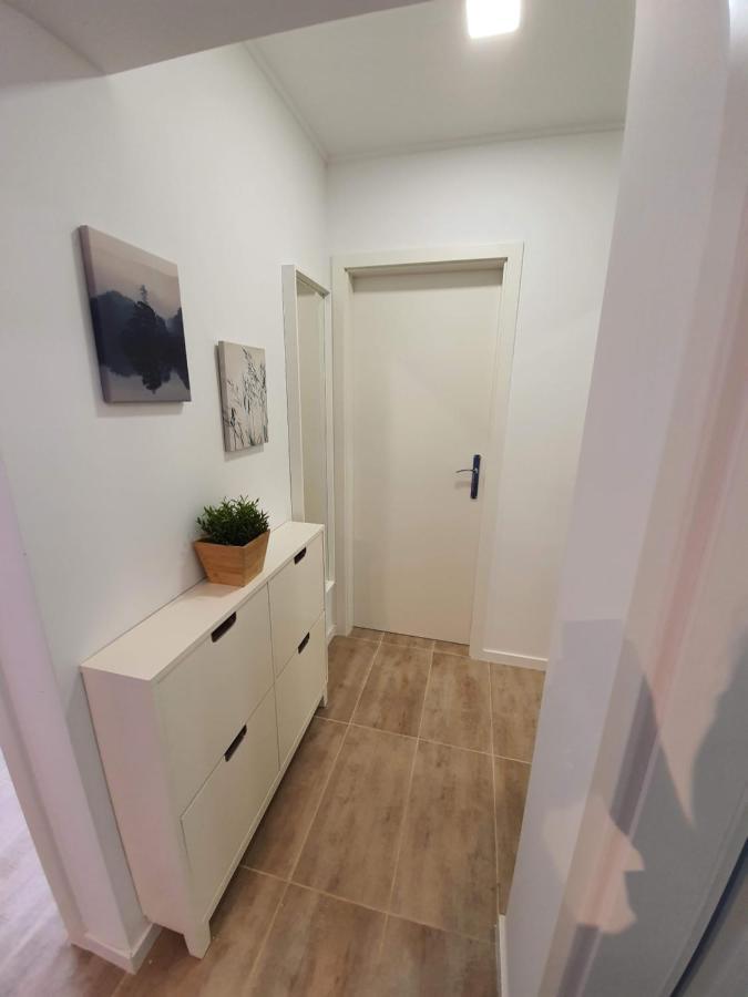 מאלי לוסיניי Apartment Gordon מראה חיצוני תמונה