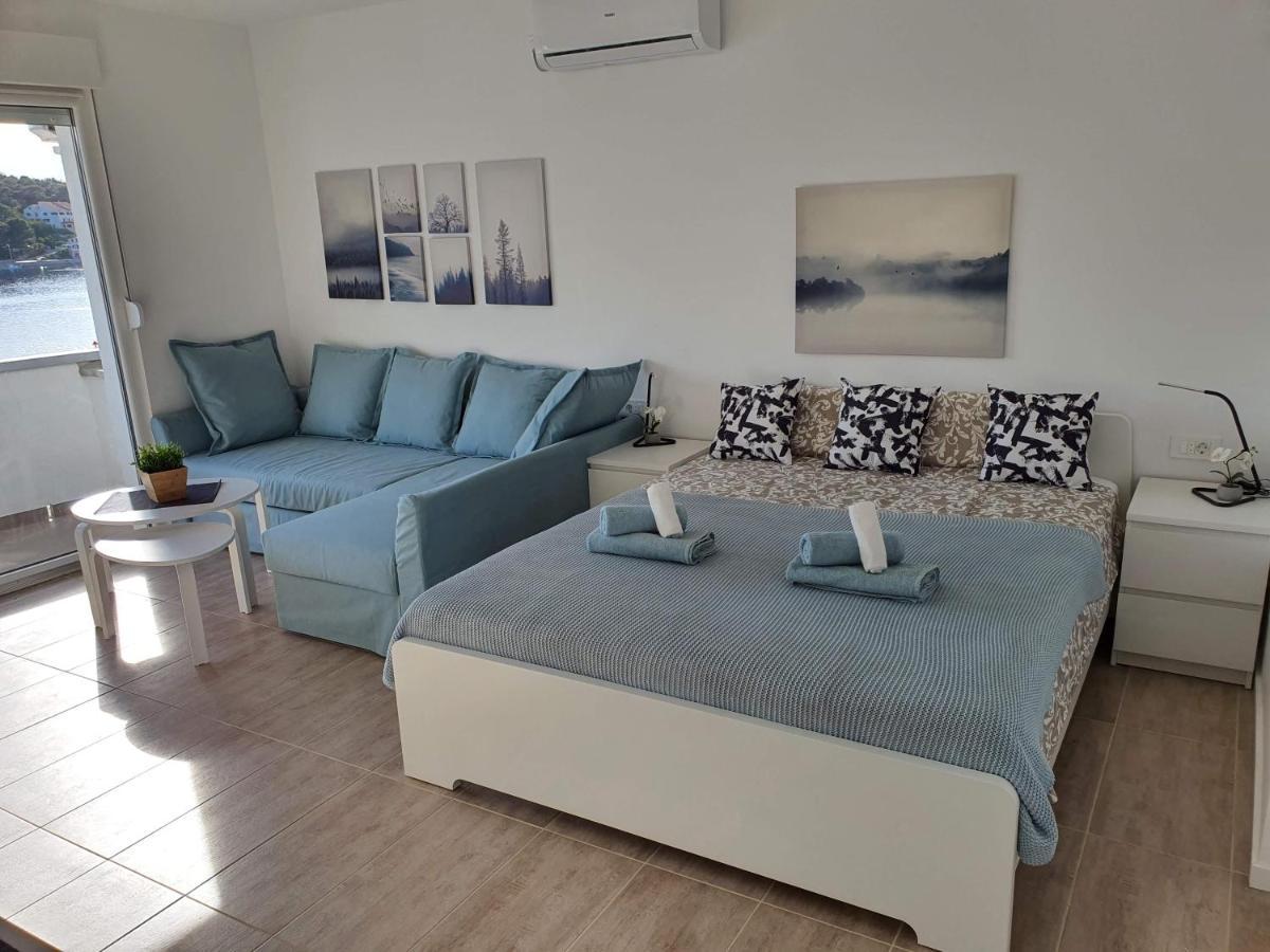 מאלי לוסיניי Apartment Gordon מראה חיצוני תמונה