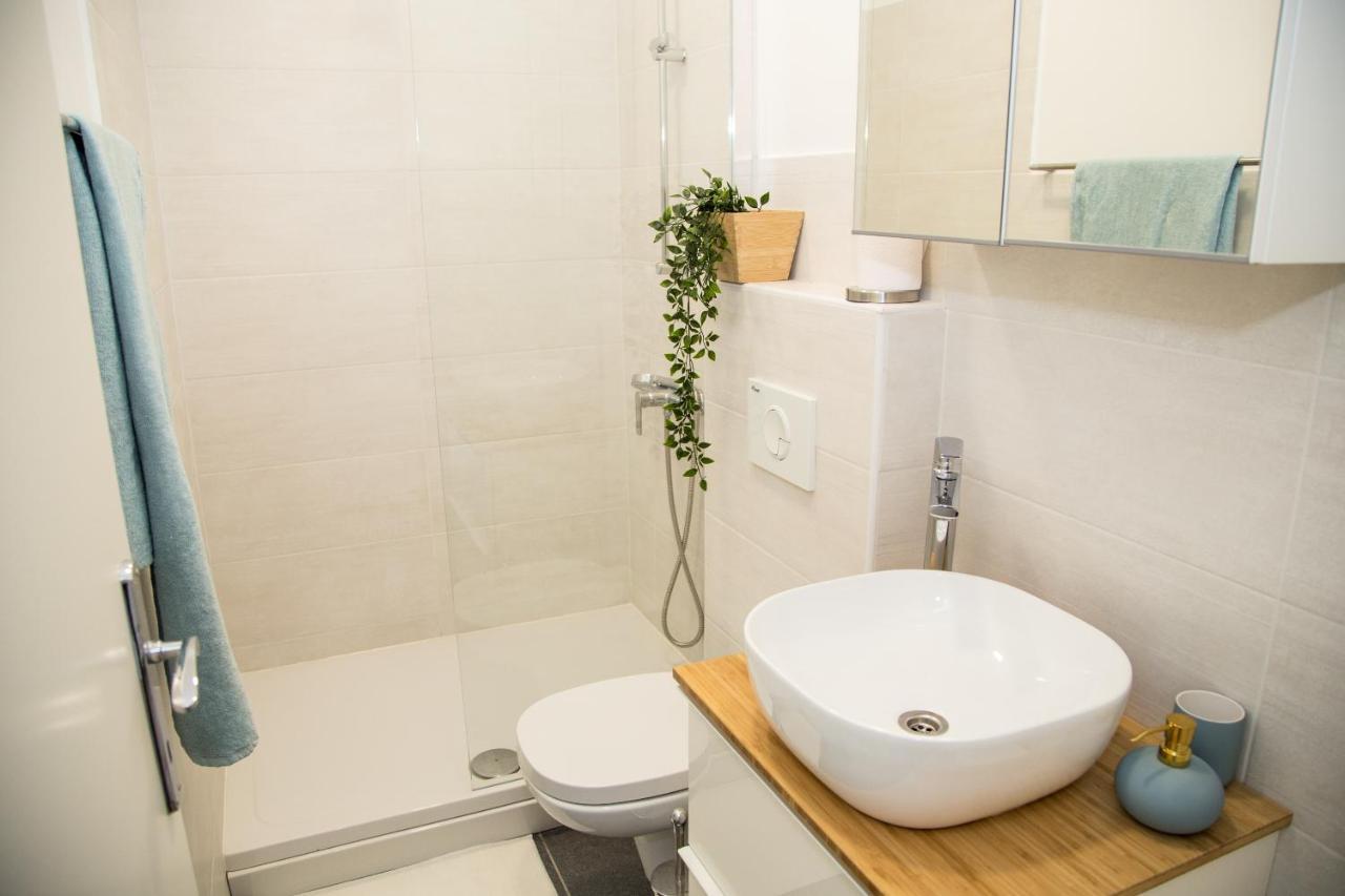מאלי לוסיניי Apartment Gordon מראה חיצוני תמונה